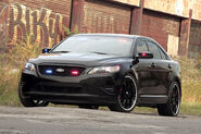 Ford-Taurus-Police-Interceptor-13