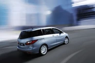 2011-Mazda5-MPV-7.jpg (281 KB)