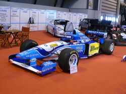 Benetton B195