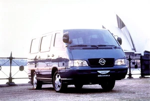 Ssangyong Istana 1