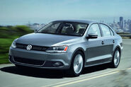 2011-Volkswagen-Jetta-4