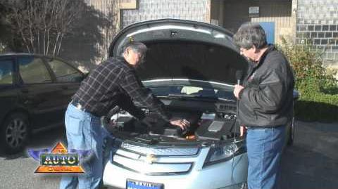 Chevrolet_Volt_Reviewed_by_the_Father_of_the_Plug-In_Hybrid-0