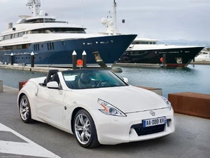 Nissan-370Z Roadster-2011-1024-01