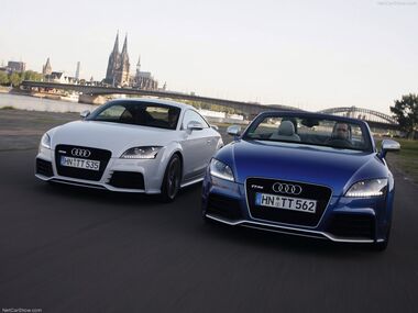 Audi-TT RS Roadster-2010-1024-2c.jpg