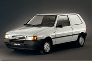 Fiat-Uno-952