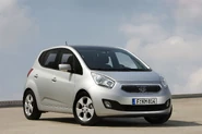 Kia-Venga-MPV-15.jpg (250 KB)