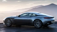 Db11-012.jpg (95 KB)