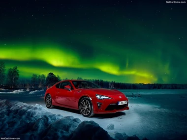 Toyota-GT86-2017-1024-04