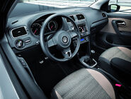 2011-Volkswagen-CrossPolo-7