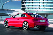 2011-Audi-RS5-Coupe-8