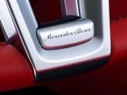 34-2012-mb-sl-leak2.jpg (64 KB)