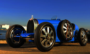 Bugatti Type 35 - Wikipedia