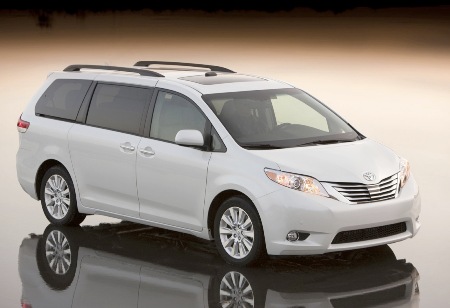 2011toyotasienna stock 008small