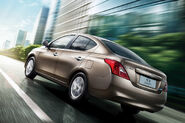 2012-Nissan-Sunny-10