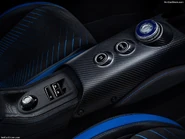 Maserati-MC20-2021-1024-39.jpg (134 KB)