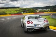 Gallery-1465423353-2017-nissan-gt-r-track-back.jpg (68 KB)