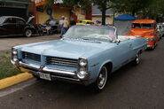 64 Pontiac Bonneville (9128604582)