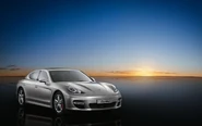 Porsche-Panamera-1.jpg (106 KB)