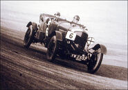 Bhist0007.jpg (40 KB)