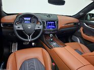 Maserati-Levante-2017-1024-4b