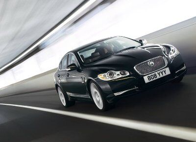 Jaguar-XF 2009 10small.jpg