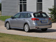 Subaru-Legacy Tourer-2010-1024-1f