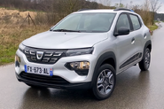 2021 Dacia Spring Electric (France) front view 02