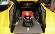 Ferrari-458-italia-engine