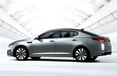 2011-Kia-Optima-1small.jpg