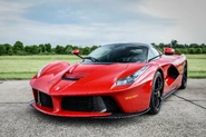 FERRARI-LaFerrari-4797 35.jpeg (2.33 MB)