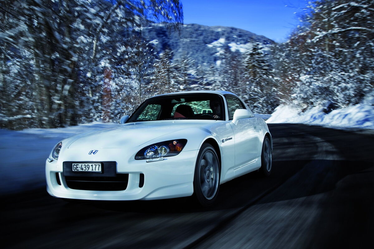 Honda S2000 Review: The Legacy of Honda's Iconic Sports Car