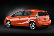 Priusc002-1321366906.jpg (203 KB)
