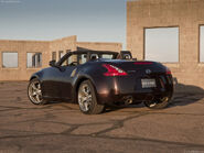 Nissan-370Z Roadster-2010-1024-21