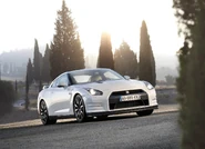 Nissan-gt-r 2011 2.jpg (254 KB)