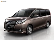 Toyota noah 2013 pictures 1 1024x768.jpg (190 KB)