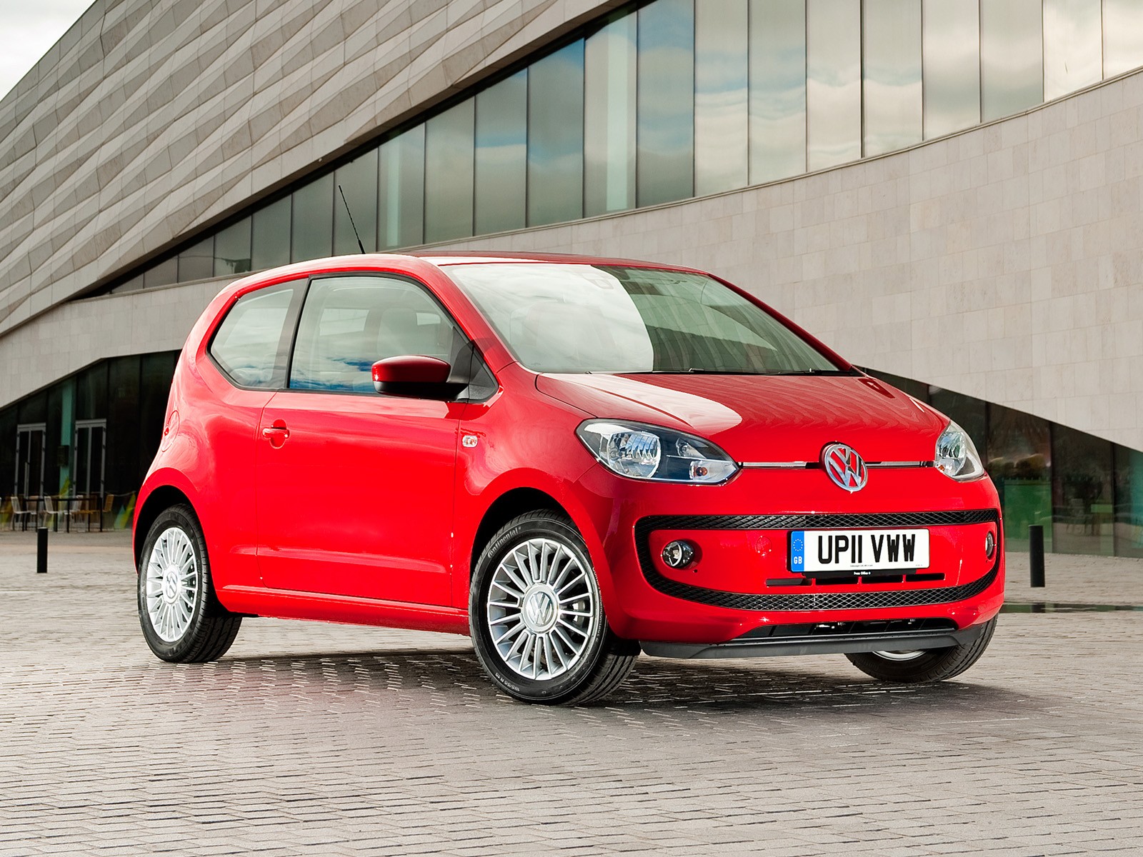 2016 Volkswagen Up! Beats and Polo Beats Debut in Geneva - autoevolution