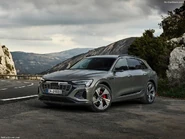 Audi-Q8 e-tron quattro-2024-1024-06.jpg (161 KB)