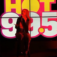 Hot 99.5 ☆