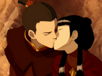 Zuko beijando Mai