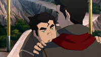 Bolin convinces Mako