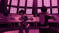 Korra fighting Kuvira