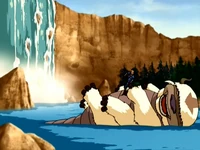 Sokka cleaning Appa