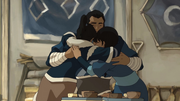 Korra se reconcilia con su padres