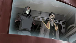 Amon en Hiroshi kijken over de stad vanuit de cockpit van een luchtschip.