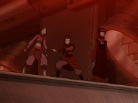 Equipe de Azula dentro da broca