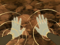 Katara heals her hands