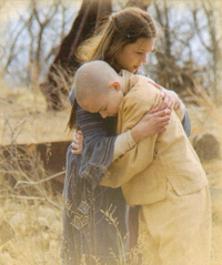 Film - Katara consoles Aang
