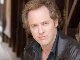 Raphael Sbarge