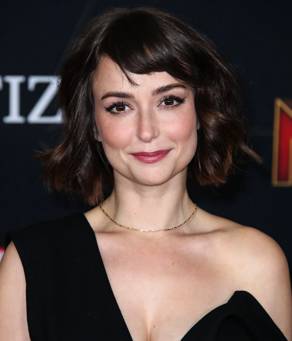 Milana Vayntrub Film and Television Wikia Fandom