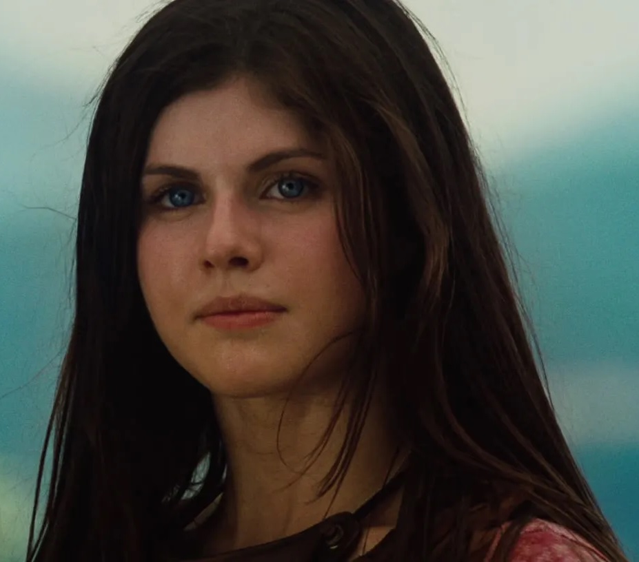 Alexandra Daddario | Film and Television Wikia | Fandom